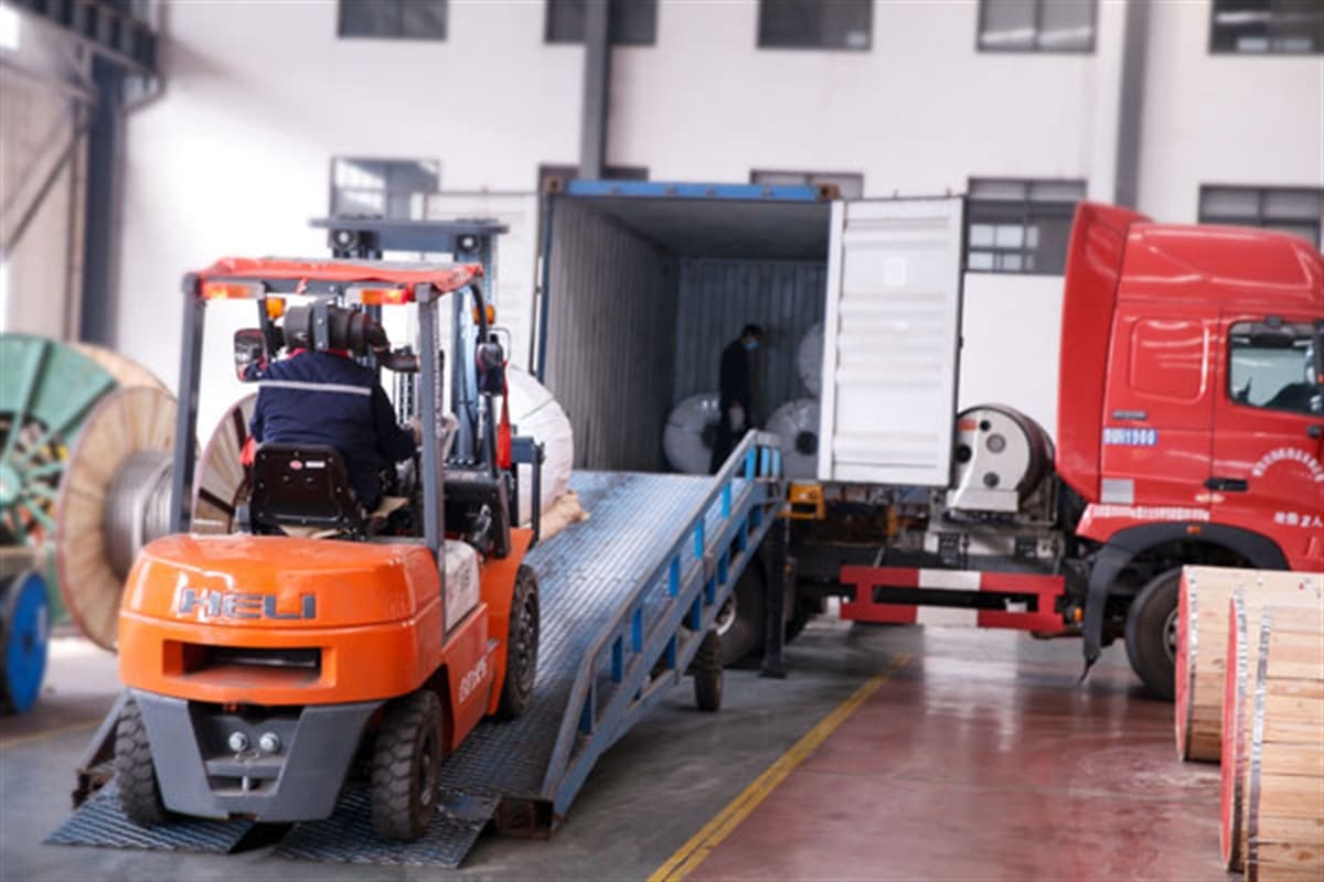 Cable packing and delivery service